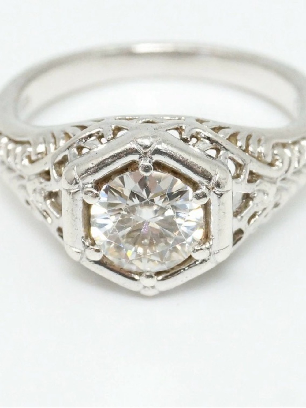 Sterling Silver Filigree Round CZ Ring 💍